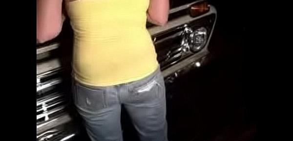  Amateur With A Nice Ass Gets Fucked Bent Over The Seat Of A Truck - greatxcams.com